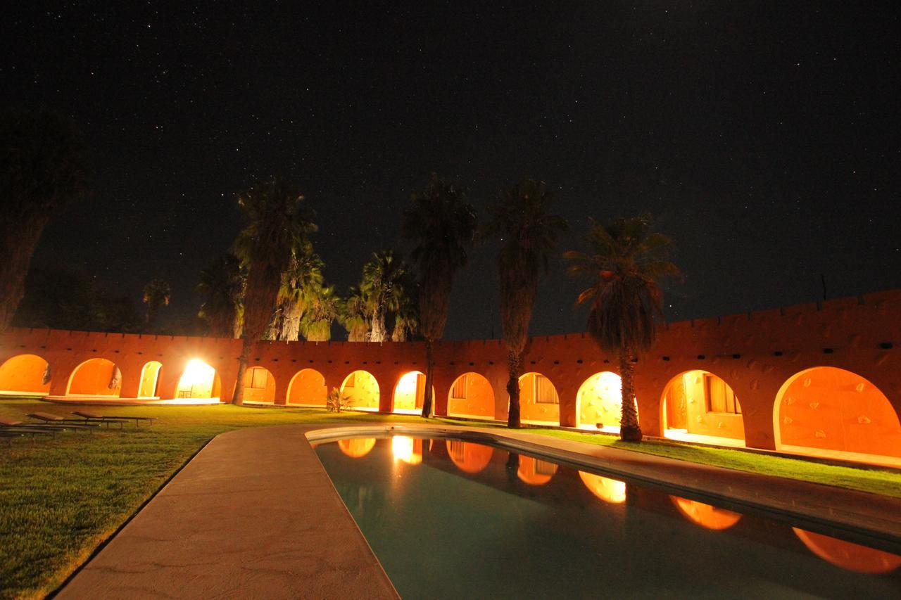 Kalkfeld Mount Etjo Safari Lodge מראה חיצוני תמונה